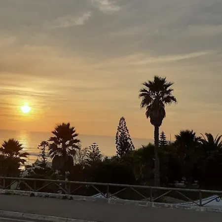 Ciriaco Sea Star Villa