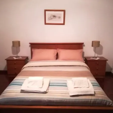 Ciriaco Sea Star Vila *